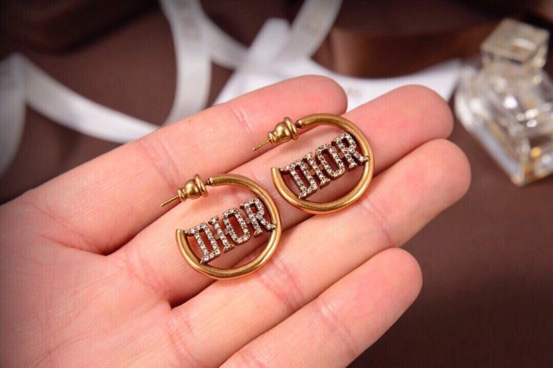 chr1st1an D10r earrings